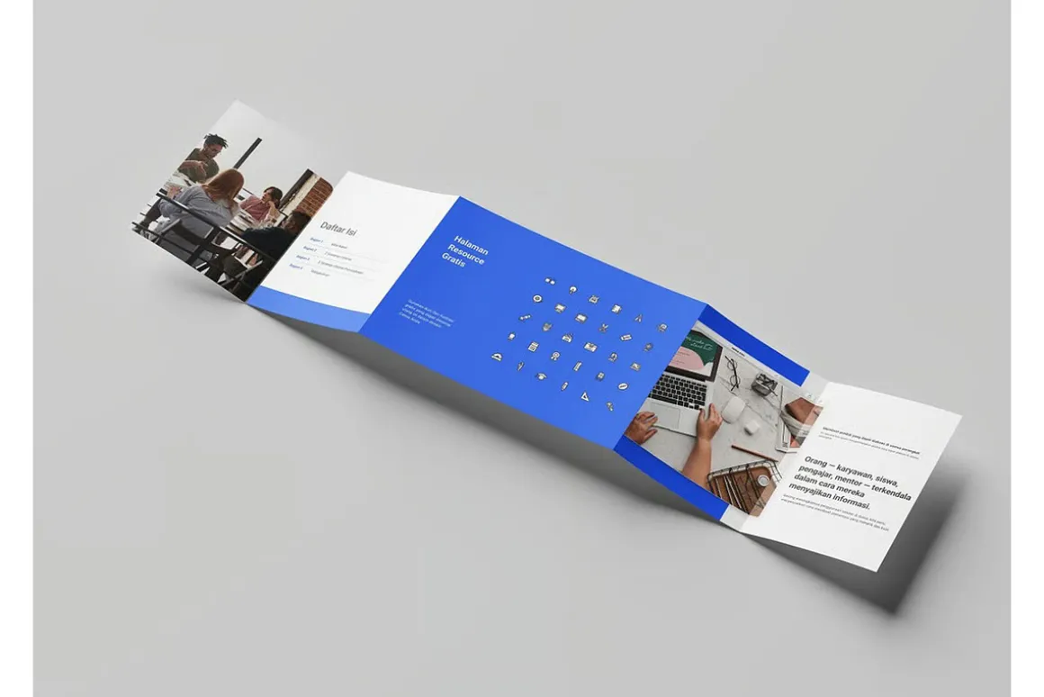 A4 Gate Fold Brochure Mockup