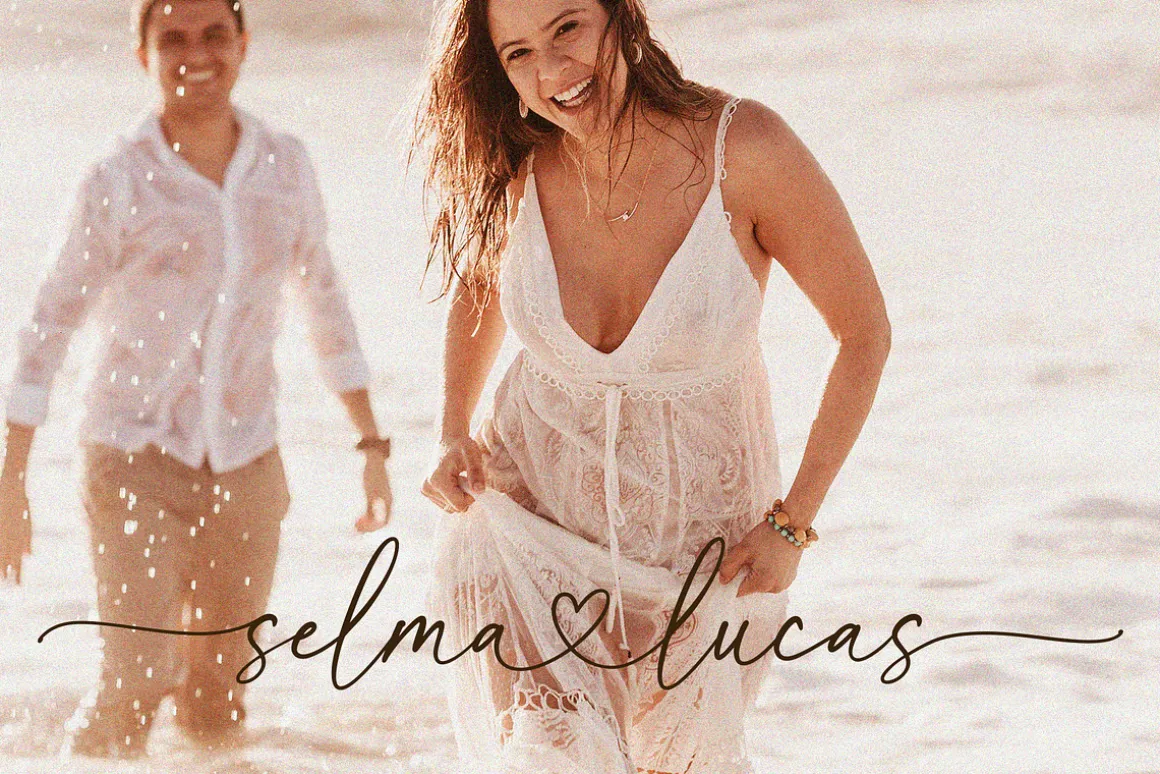 Adora Bella // Heart Script Font