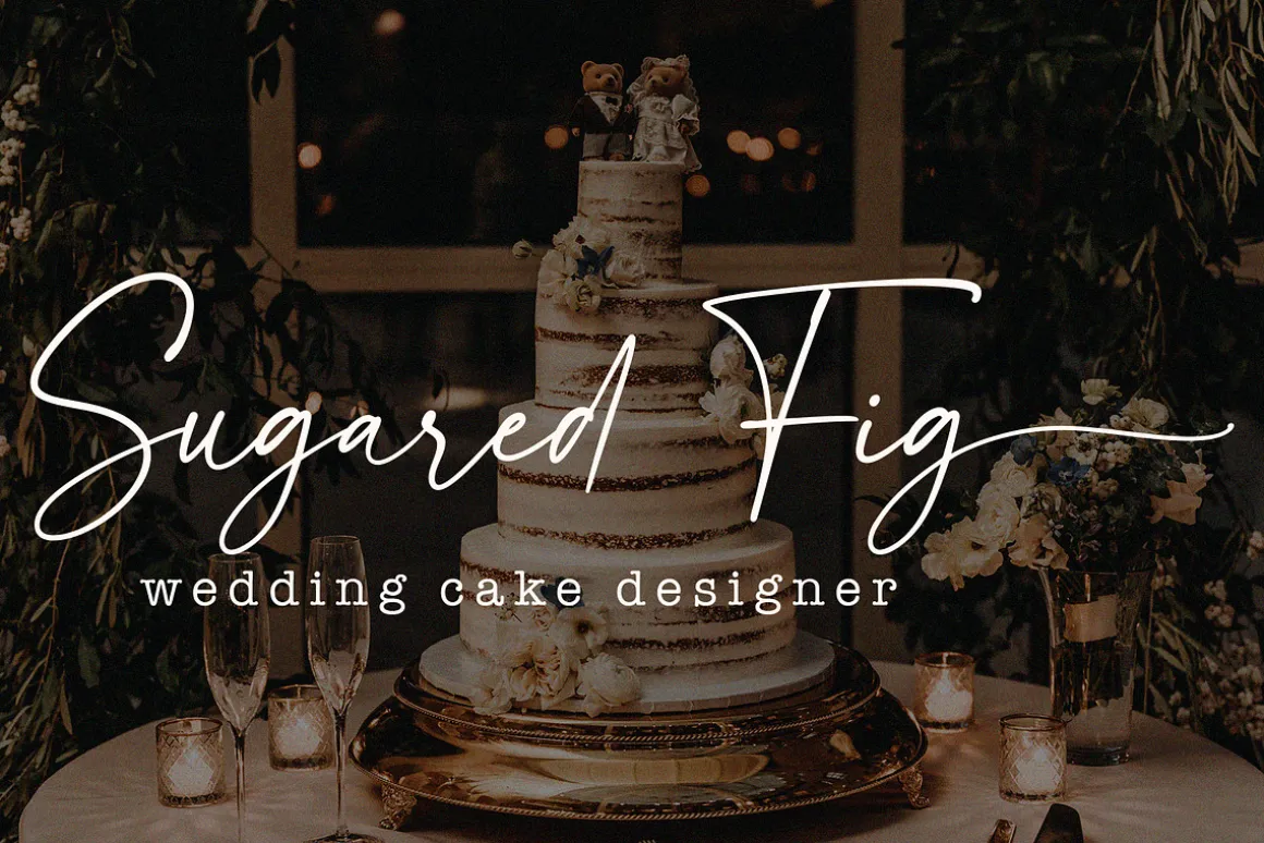 Adora Bella // Heart Script Font