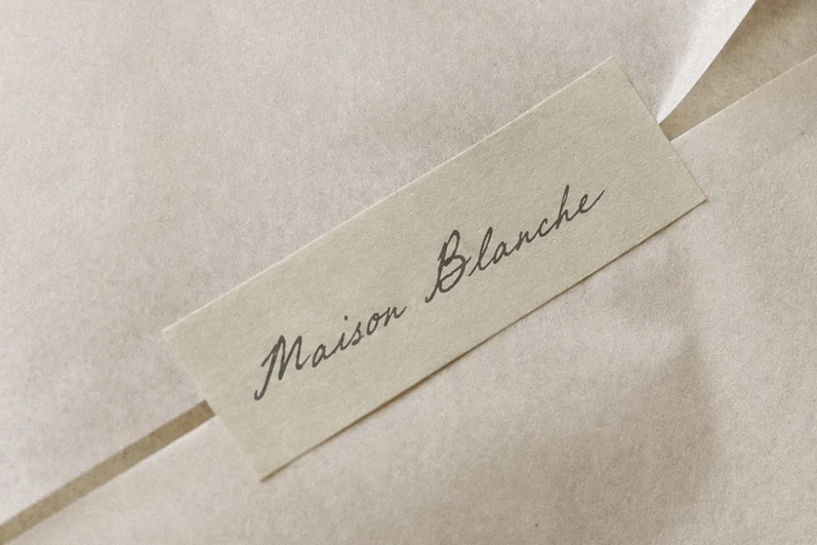 Archive 01 - Editorial Font Duo