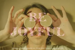 Blomma Hand-Drawn Display Font
