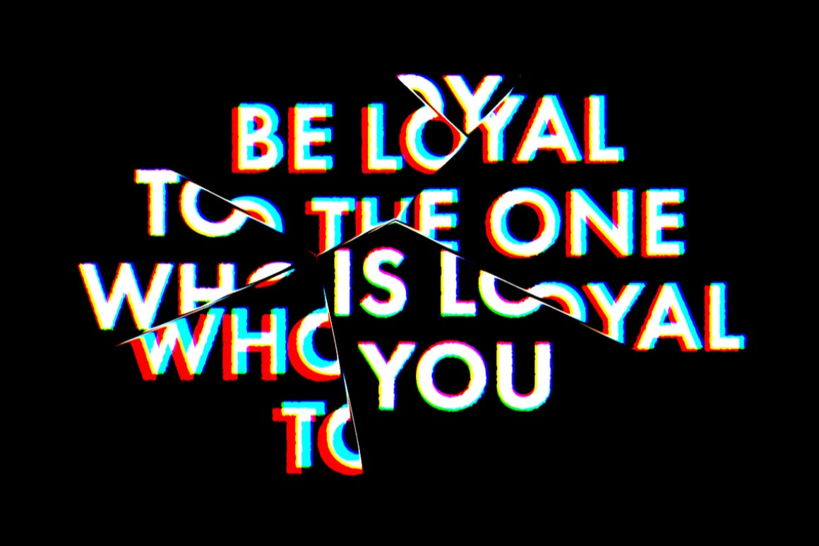 Chromatic Glitch Text Effects