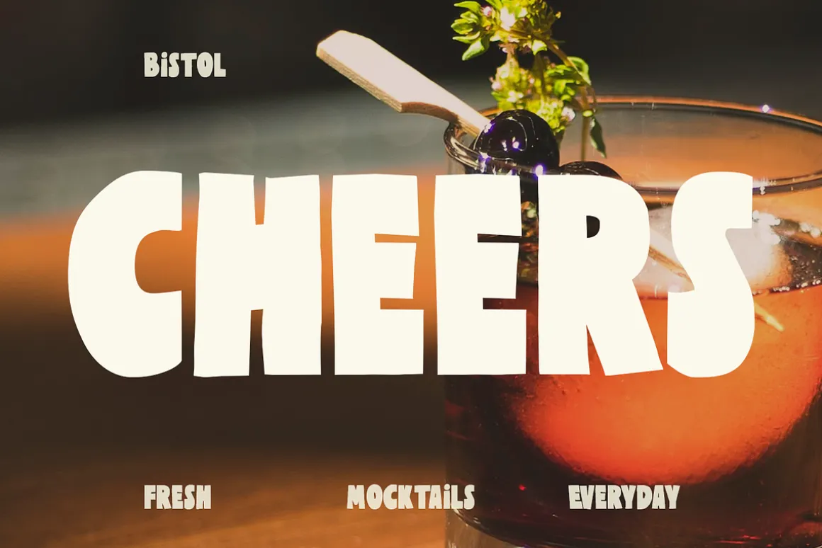 Crumble Cheesecake Bold Playful Font