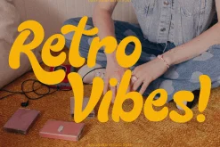 Daily Shine - Groovy Retro Font