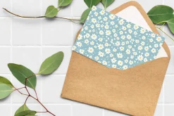 Daisy Floral Seamless Repeat Pattern