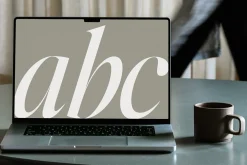 Editor's Note Display