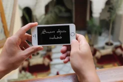 10 Exclusive Arabian iPhone Mock-ups