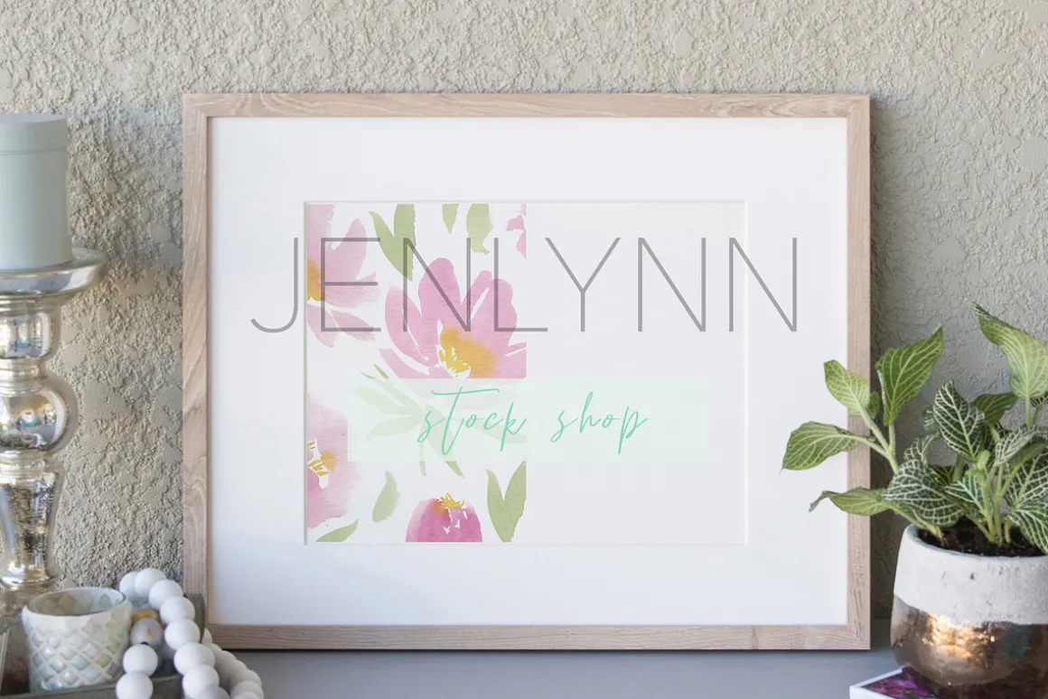 Farmhouse Wood Frame Mockup, PSD