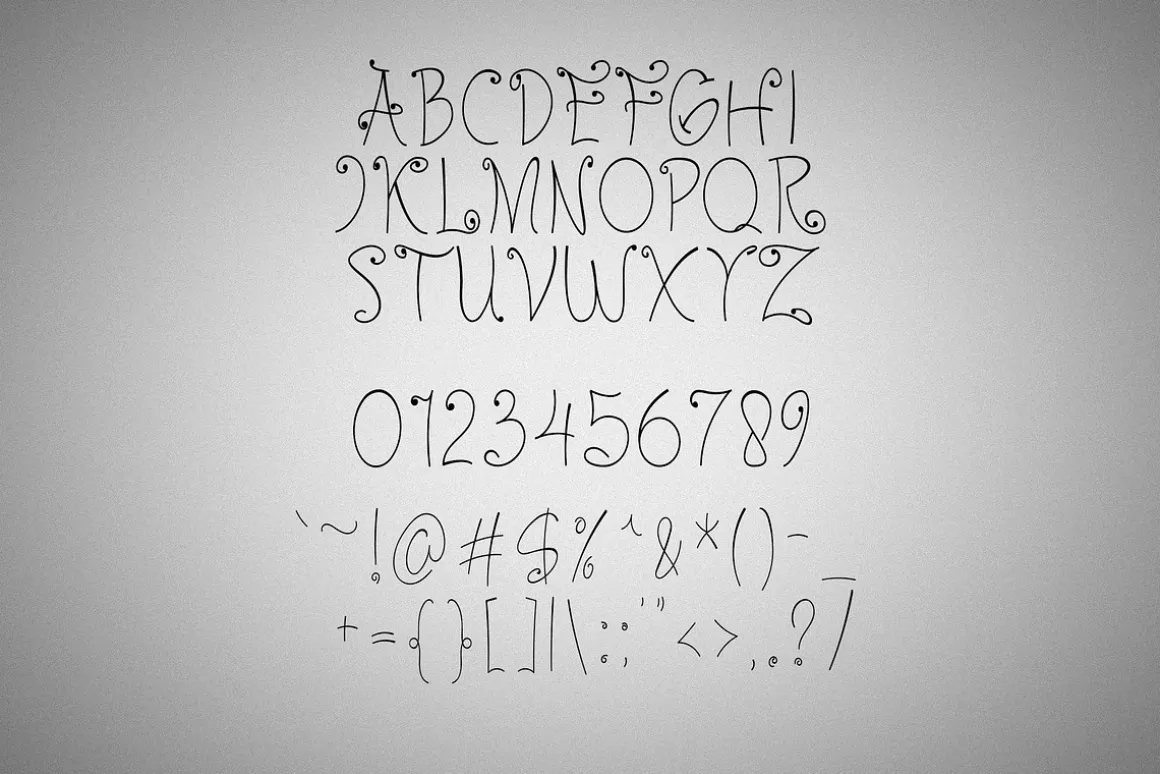 Frienst - Magestic Ornamental Font