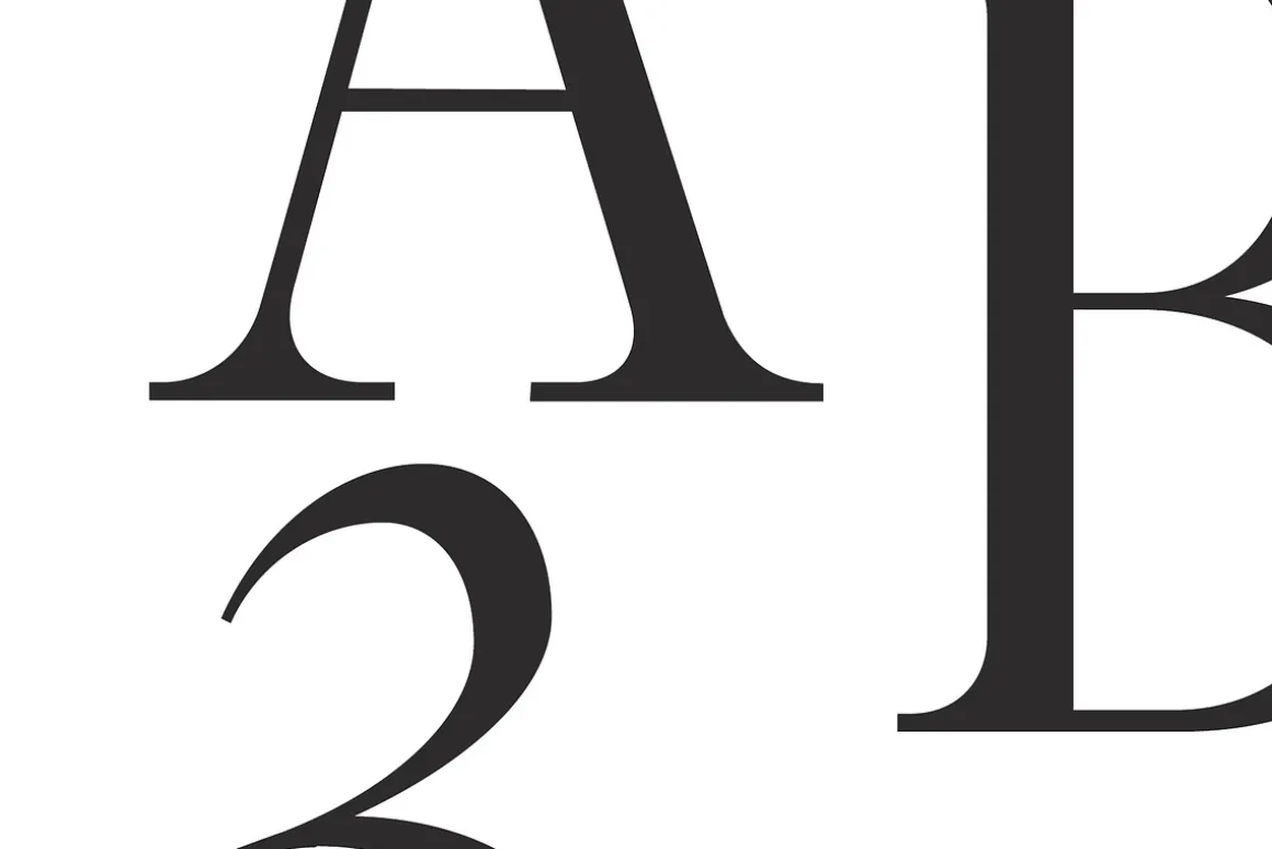 Glamour Luxury Serif Font Family
