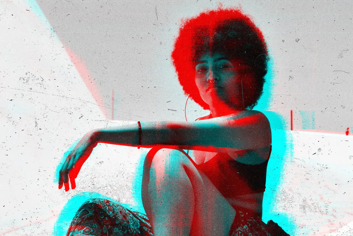 Glitch Photo Effect