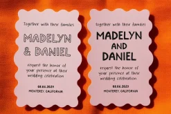Handwritten Sans Outline Display