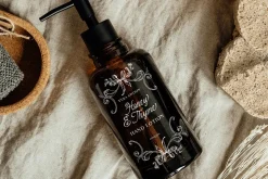 Le French Baguette Script