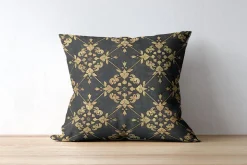 10 Medieval Black and Gold Patterns