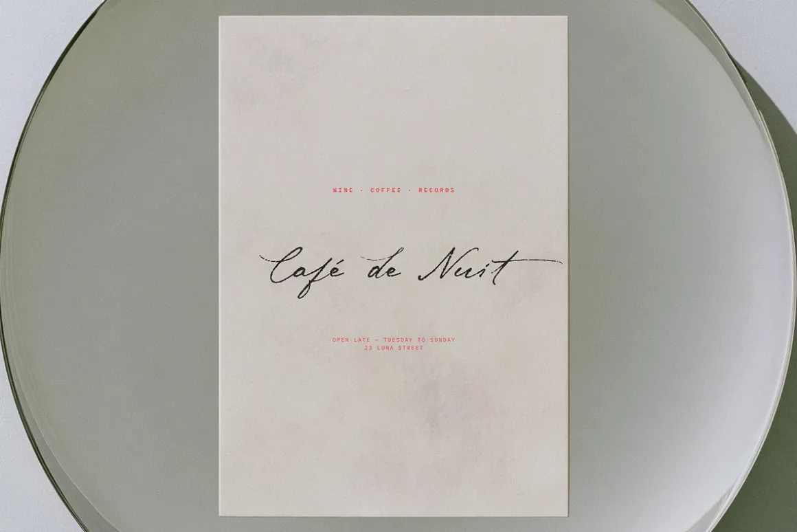 Midnight Symphony // Script font