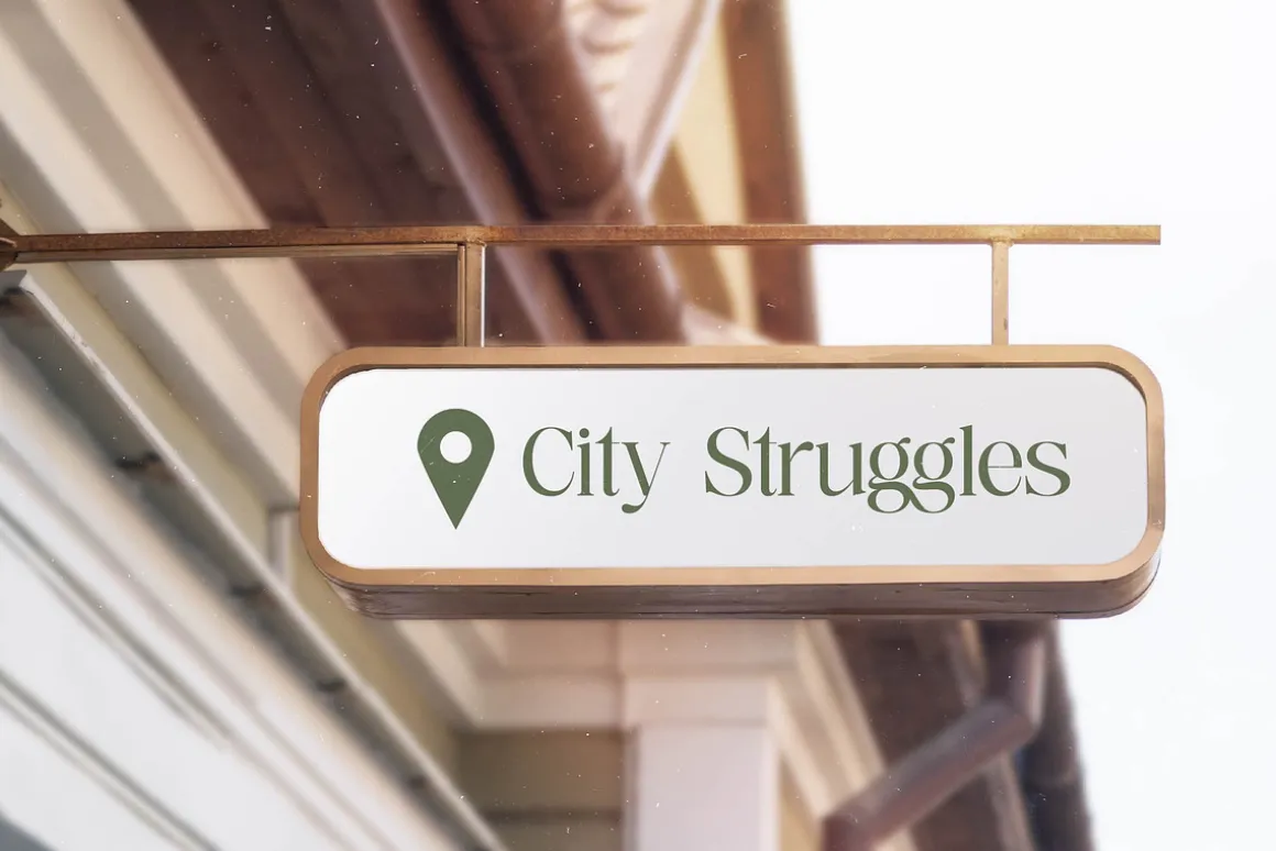 Nostalgic Flashy Modern Serif