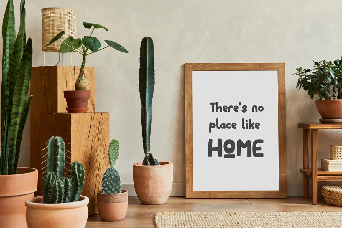 ONYX VASE Font