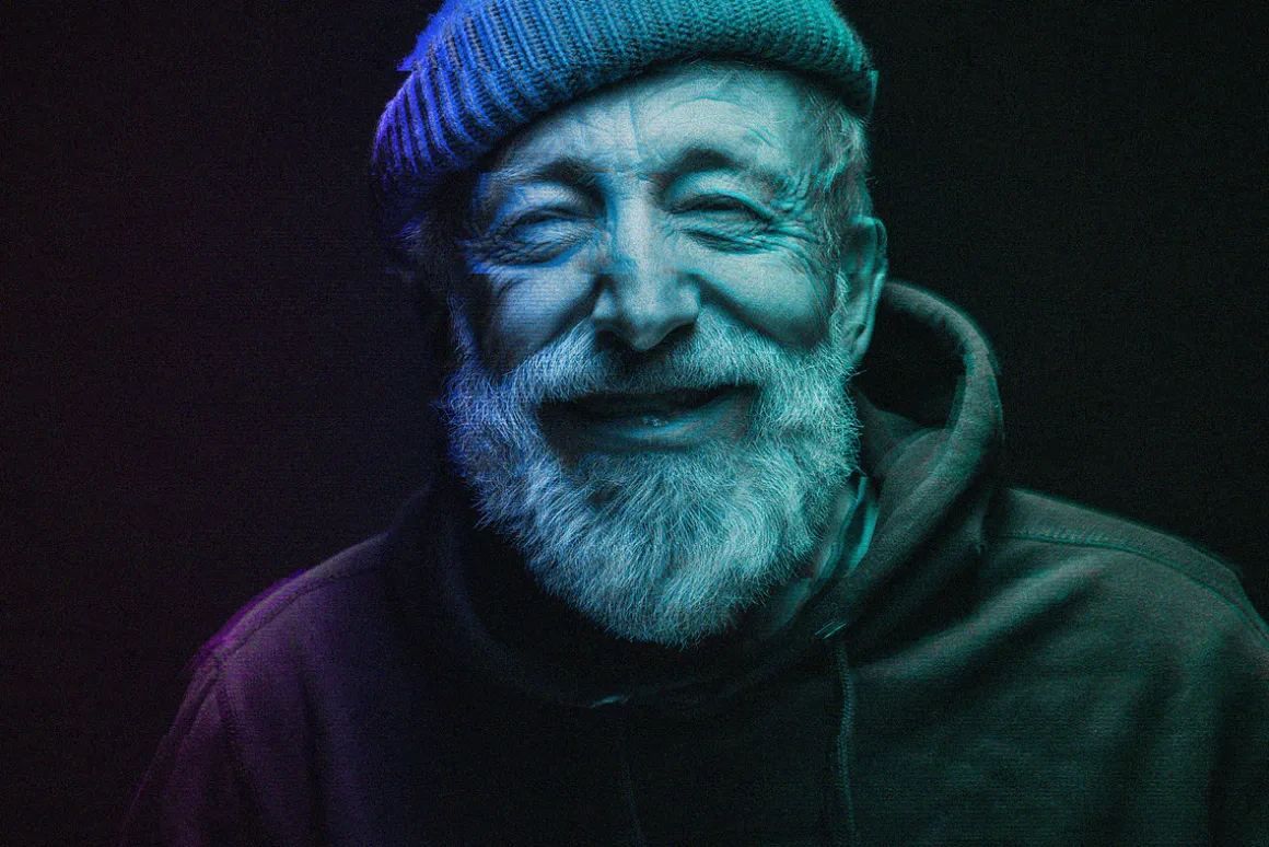 RGB Distortion Effect with Gradients