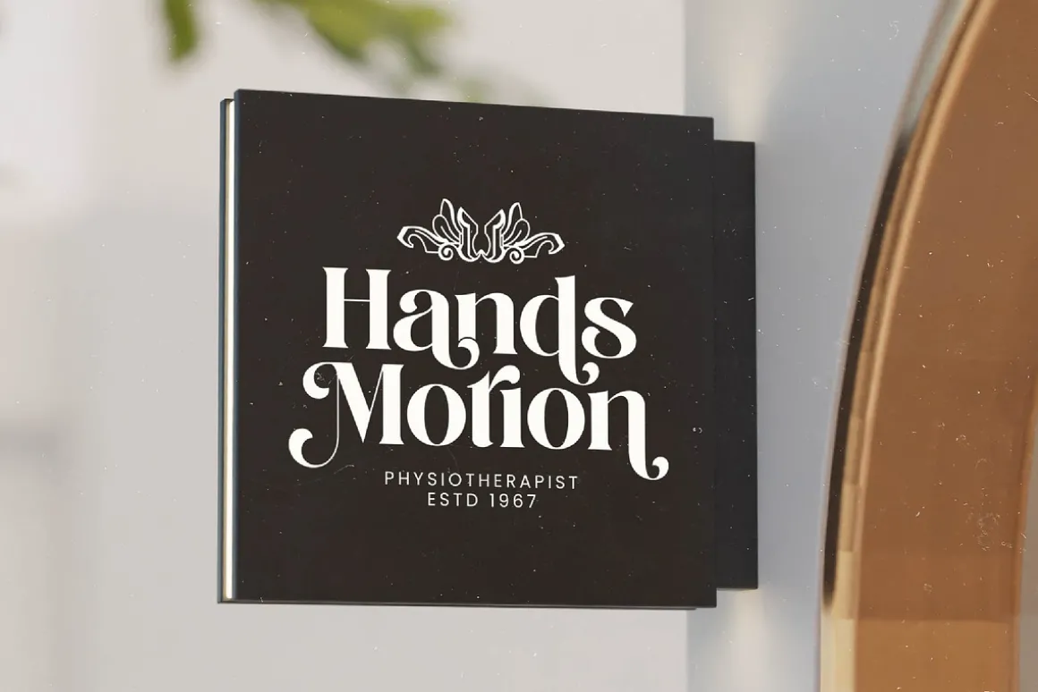 Runlight Harmony Groovy Serif