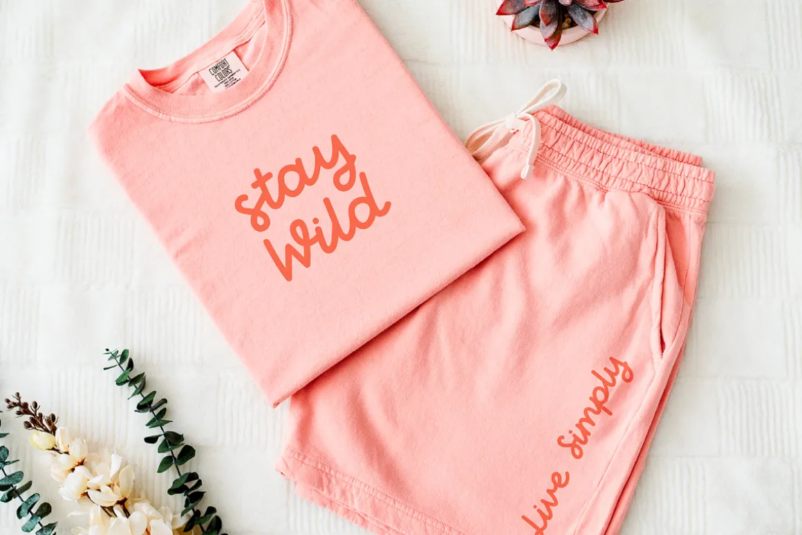 Rustic Lane Bold Handwritten Script