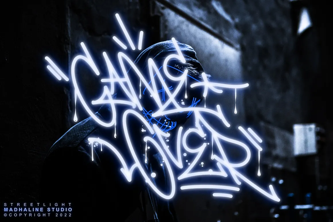 Streetlight | Graffiti Font