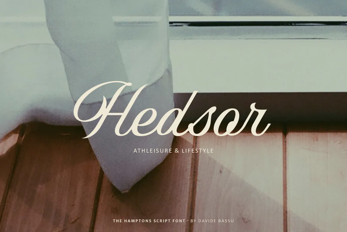 The Hamptons Script font