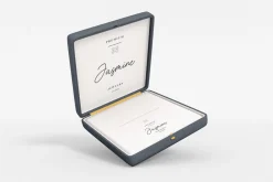 The Chairman Modern Signature Font