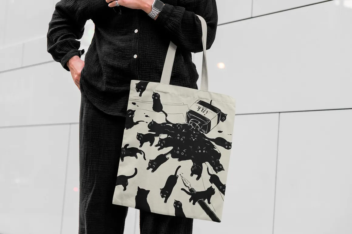 Tote Bag Urban MockUps
