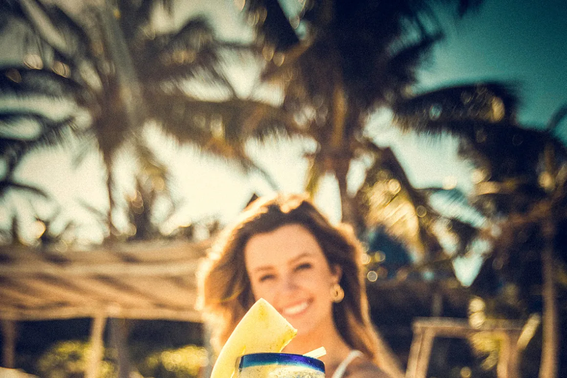 28 Tropical Lightroom Presets