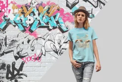 T-Shirt Mock-Up's Casual Girl