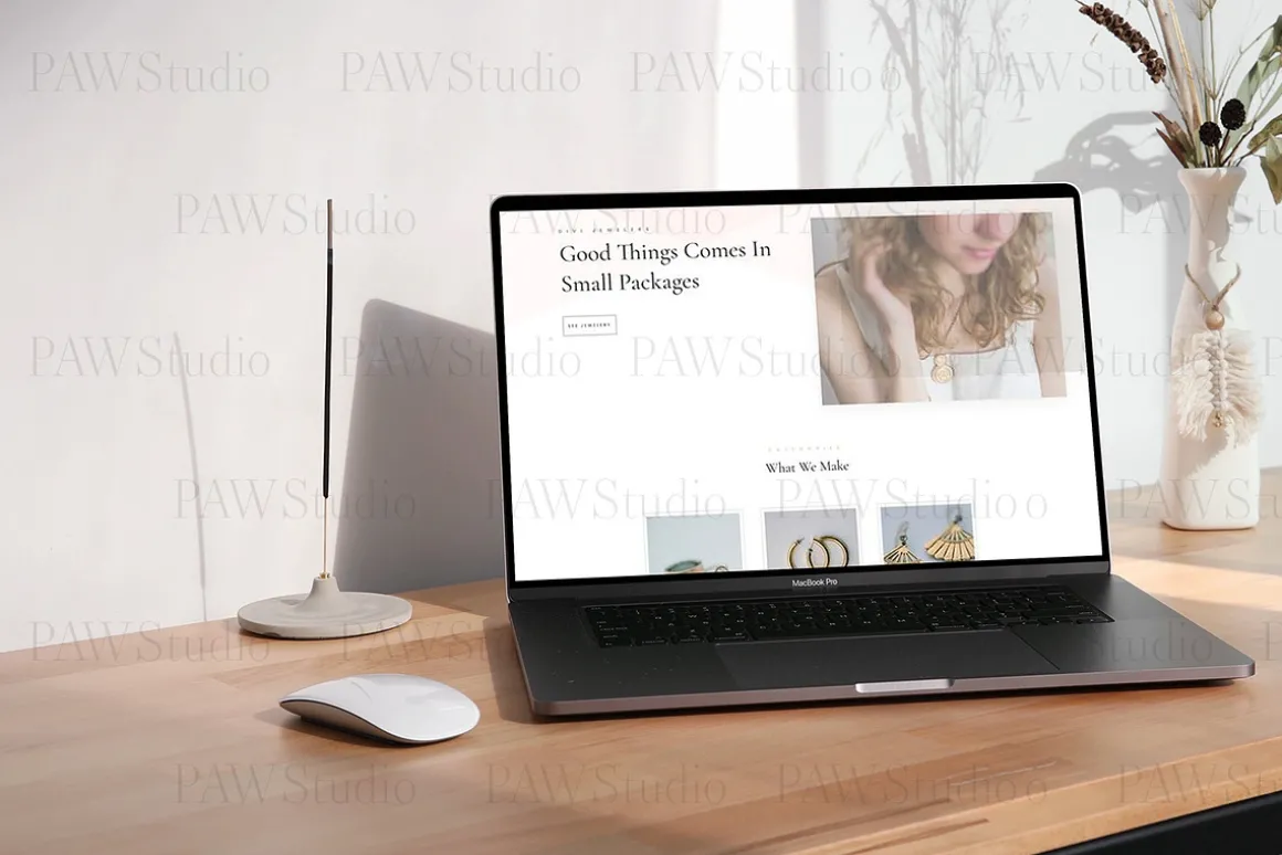 Video Device Mockup Laptop MacBook