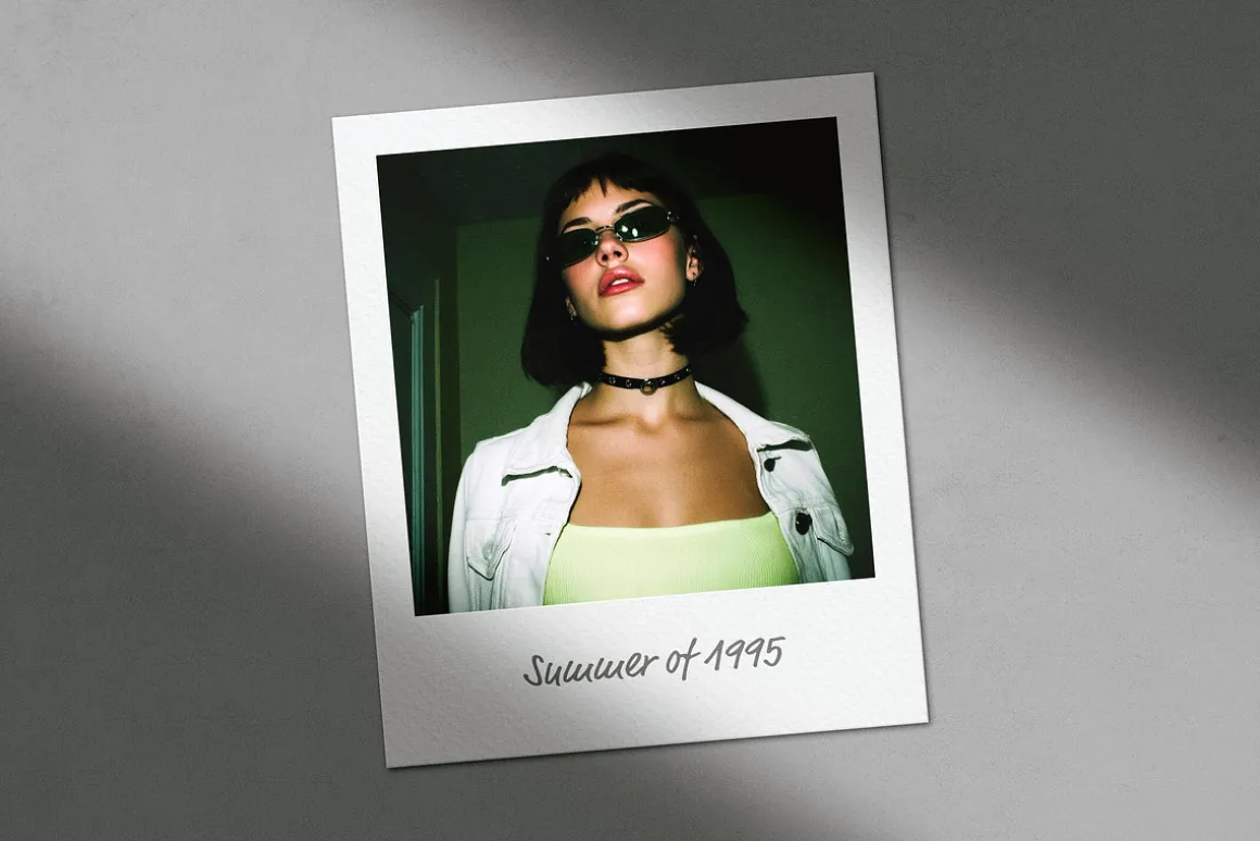 Vintage Frame Mockup