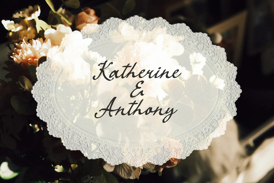 Vintage Retro script font Quill Pape