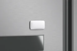 White Rectangle Magnet 3D Model