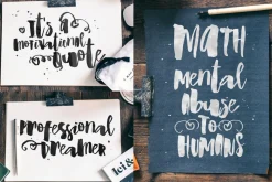 Wiggle Watercolor brush script