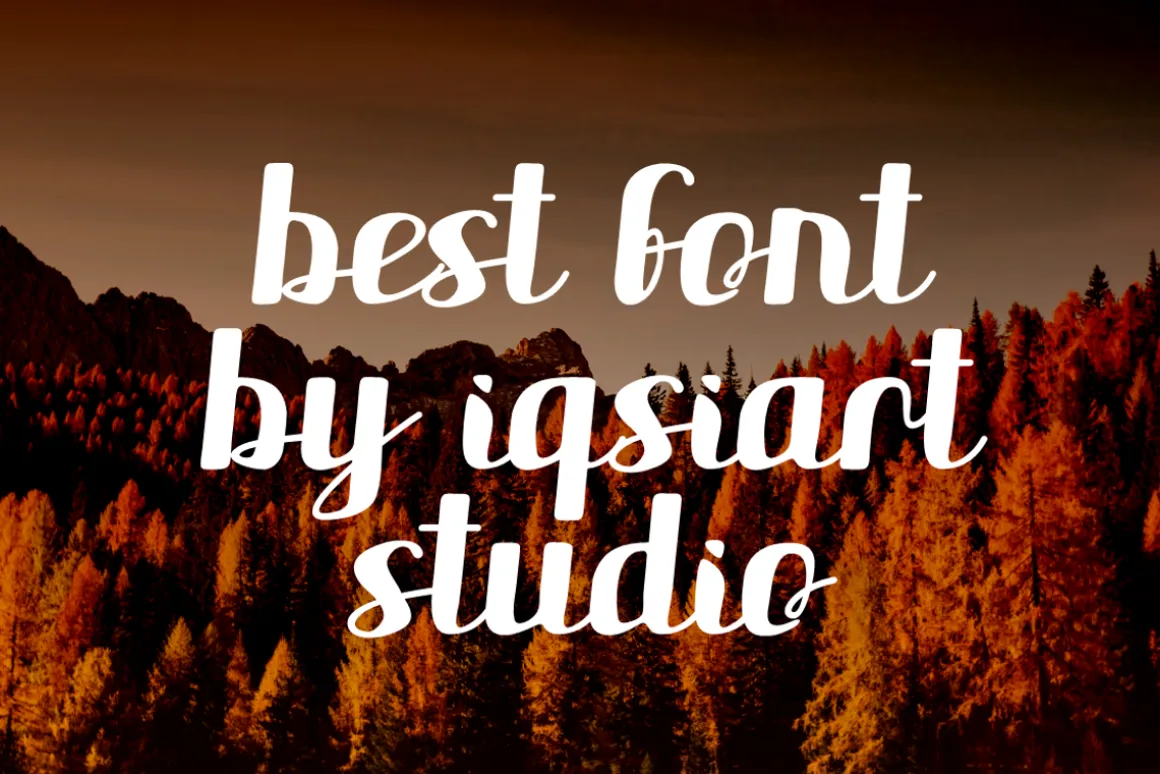 Wolliday Autumn - Handwritten Font